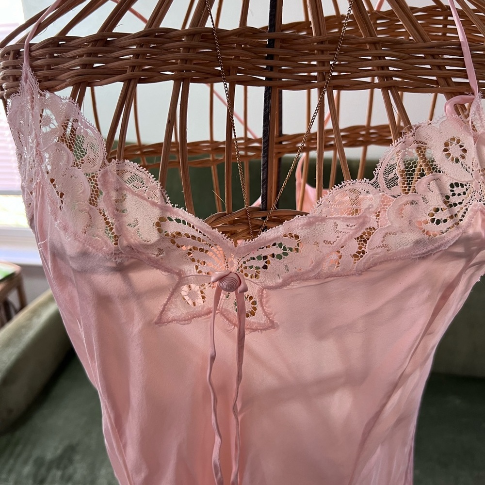 Vintage nightgown Fantasies by Morgan Taylor pink silk large low cut back